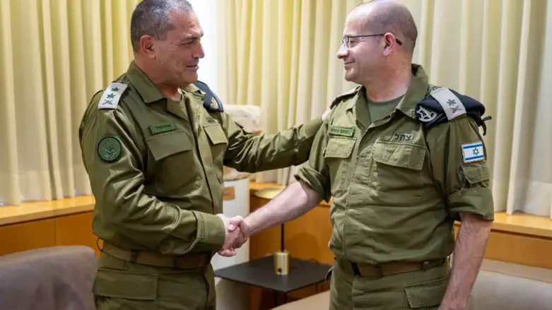 הרמטכ"ל אייל זמיר והאלוף רומן גופמן